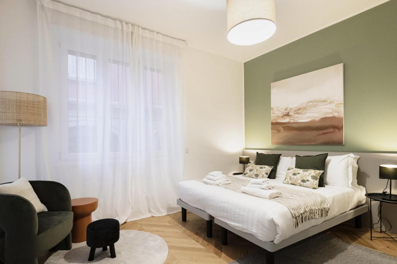 Easylife - Oasi Di Stile A 10Min Dal Duomo Apartment Milan Luaran gambar