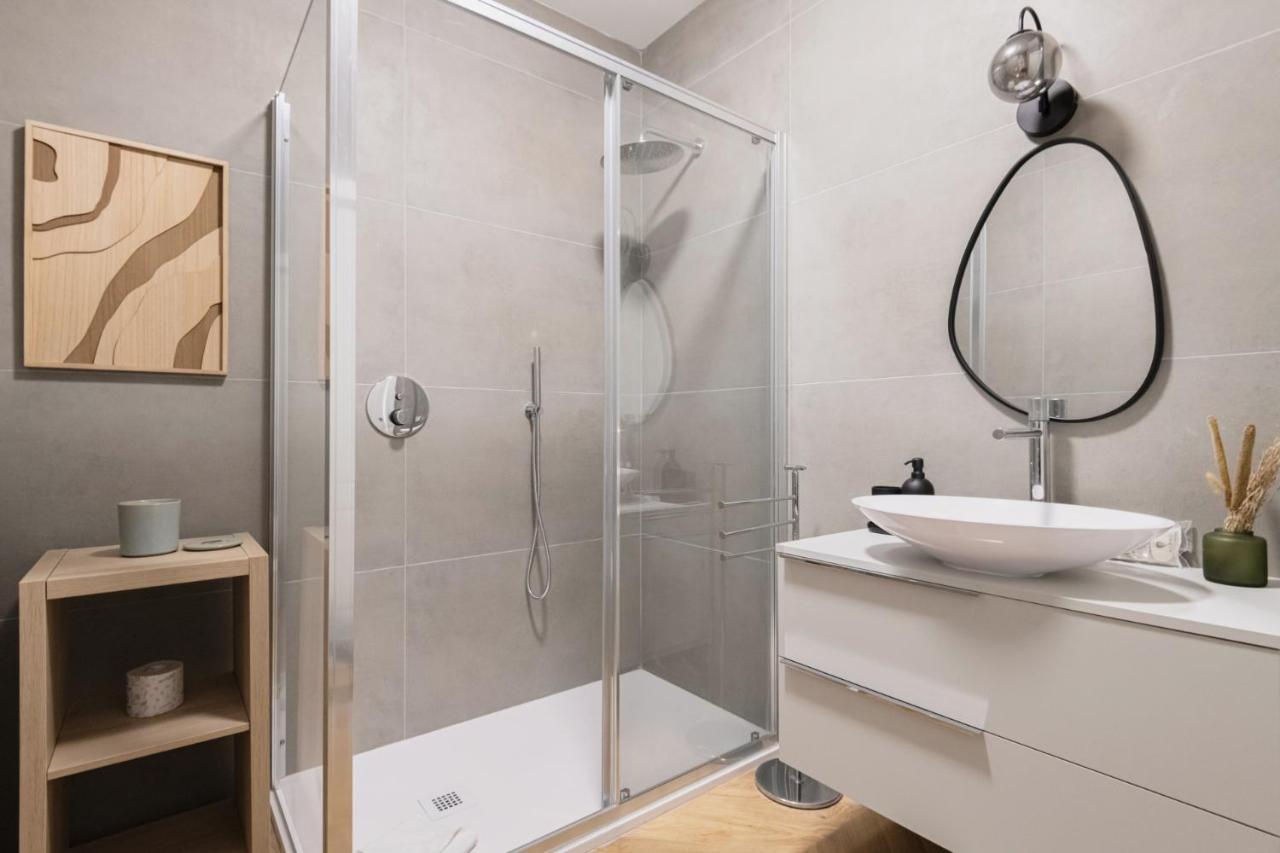 Easylife - Oasi Di Stile A 10Min Dal Duomo Apartment Milan Luaran gambar
