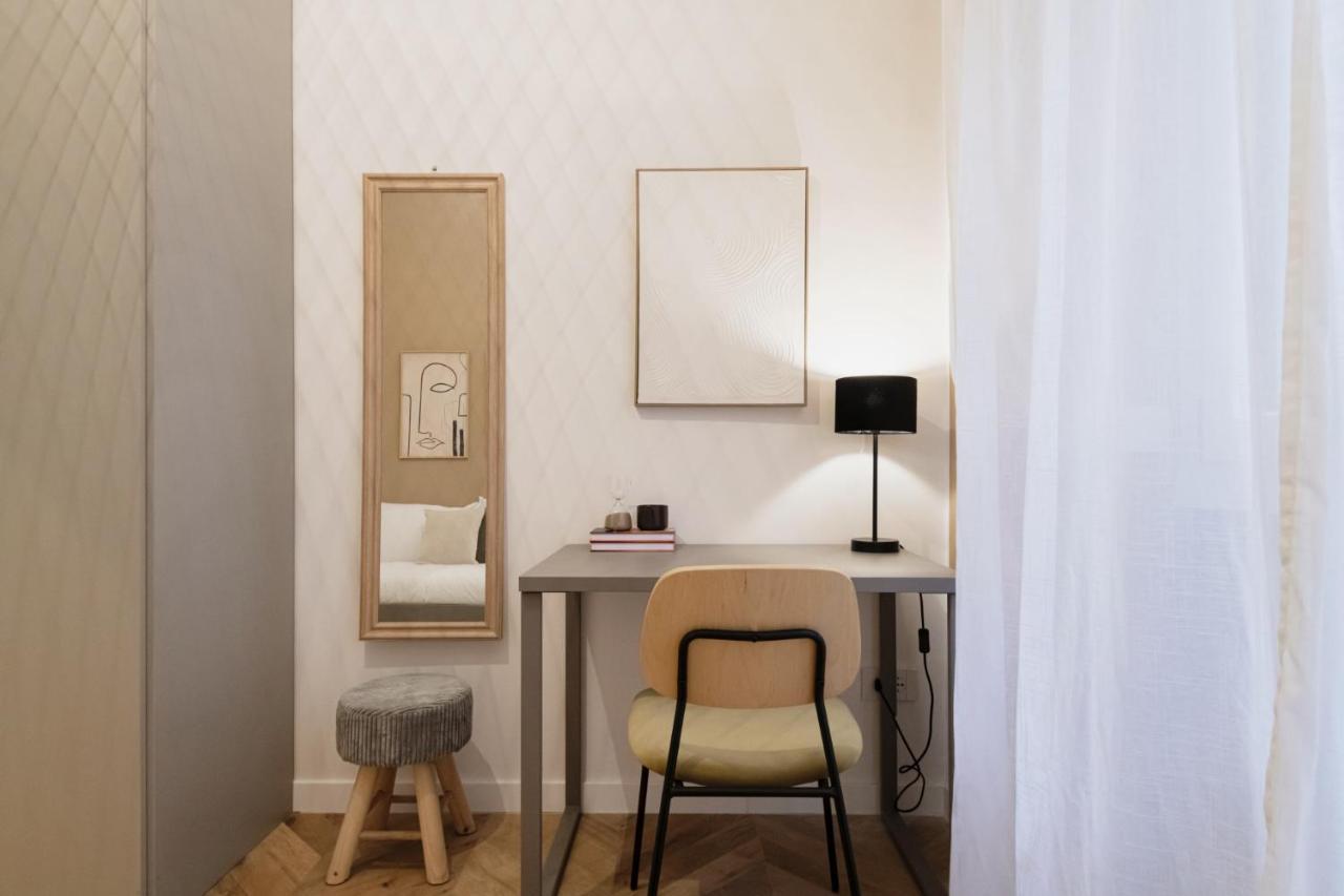 Easylife - Oasi Di Stile A 10Min Dal Duomo Apartment Milan Luaran gambar