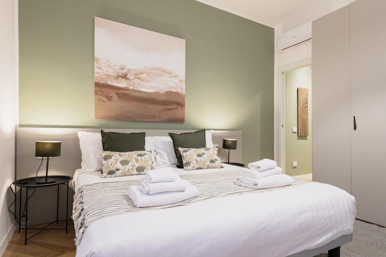 Easylife - Oasi Di Stile A 10Min Dal Duomo Apartment Milan Luaran gambar