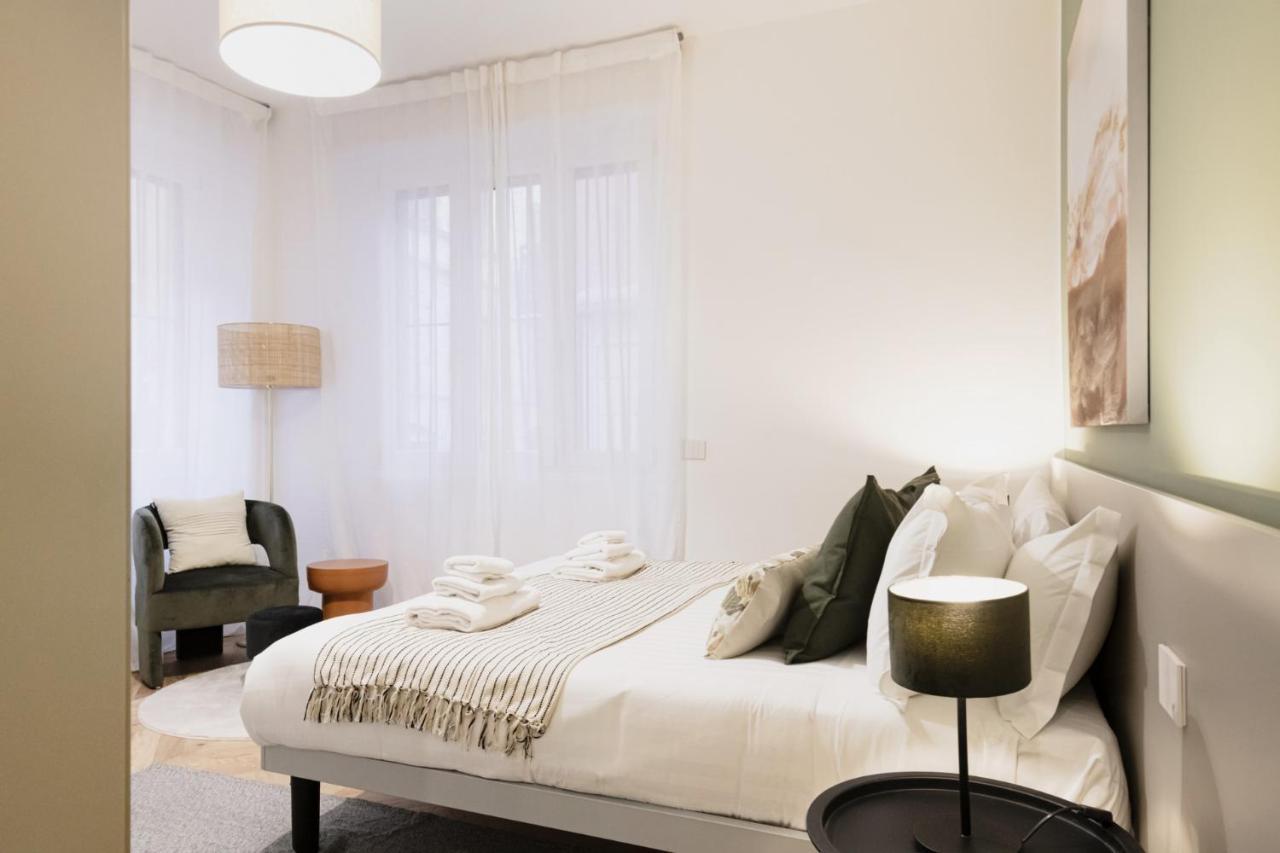 Easylife - Oasi Di Stile A 10Min Dal Duomo Apartment Milan Luaran gambar